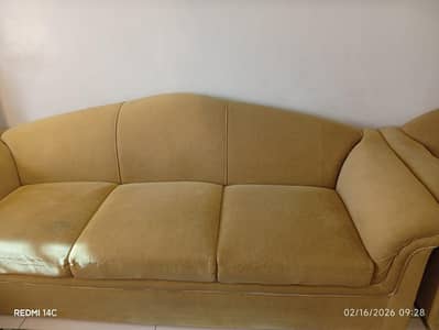 5 seat sofa set (3 seater + 1+1)