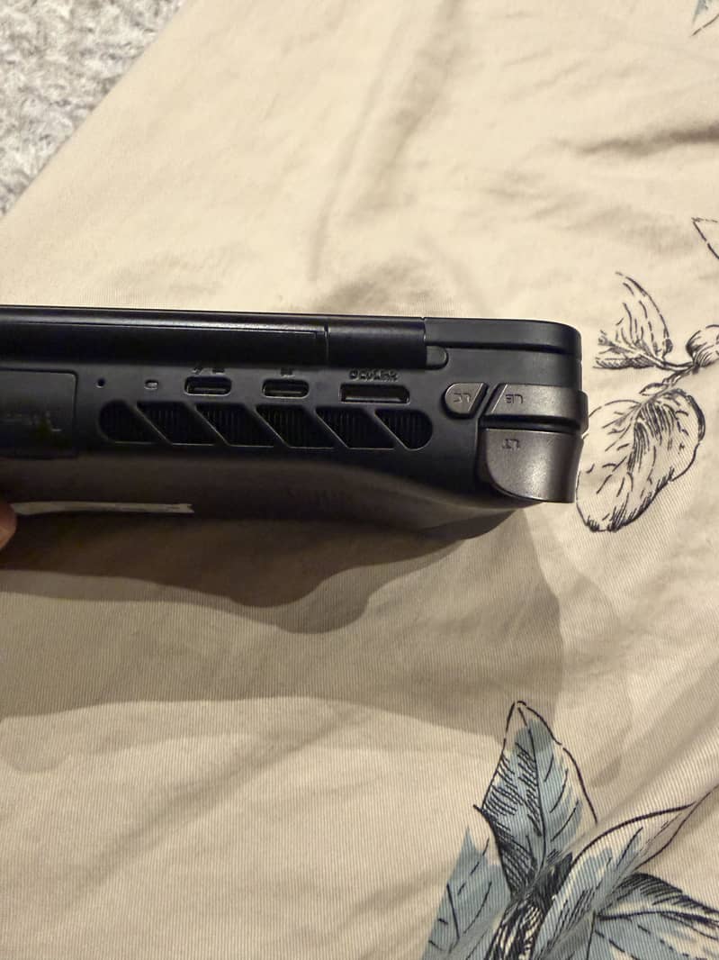 Ayaneo computer tablet 3