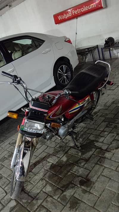 Honda CD 70 model 2015