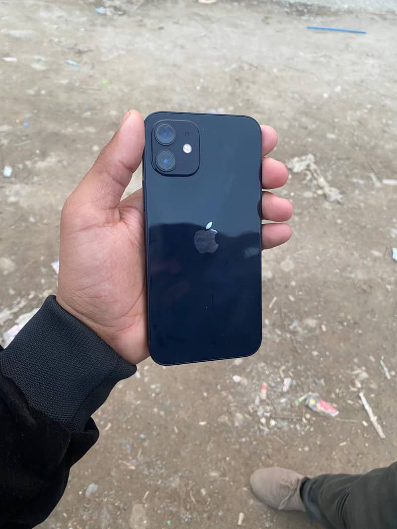 IPHONE 12 0
