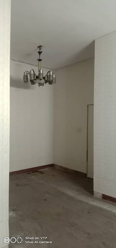 3 BEDROOMS ATTACH BATH AVAILABLE FOR RENT IN UMAR BLOCK ALLAMA IQBAL TOWN