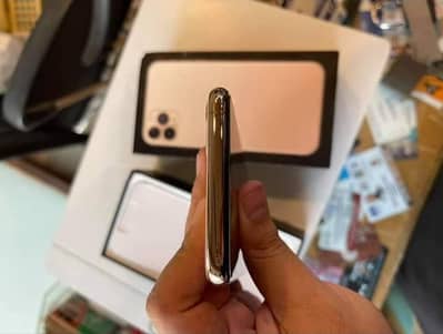 apple Iphone 11 Pro Max 256 GB official PTA approved 0309/0097784