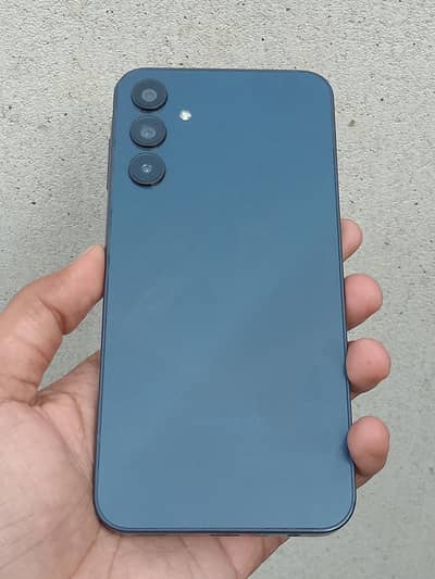 Samsung Galaxy A15. . . (256/8)