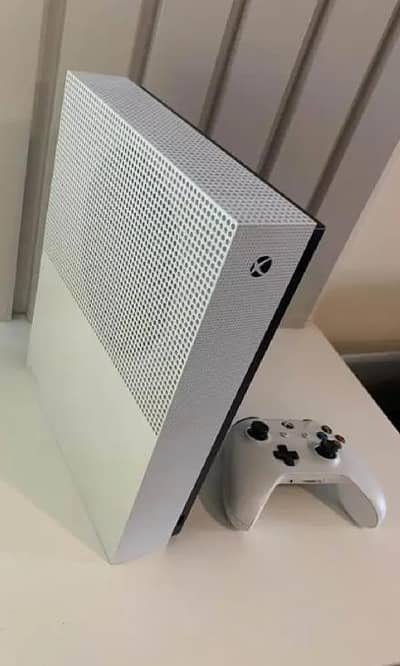 X box One S came from UK 1 Terabyte  03217777904