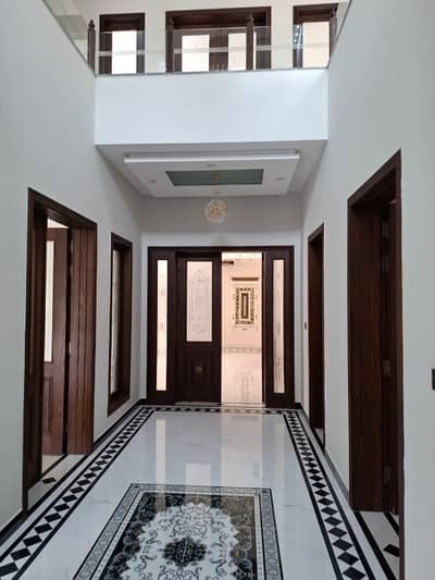 HOT LOCATION 10 MARLA UPPER PORTION AVAILABLE FOR RENT IN WAPDA TOWN