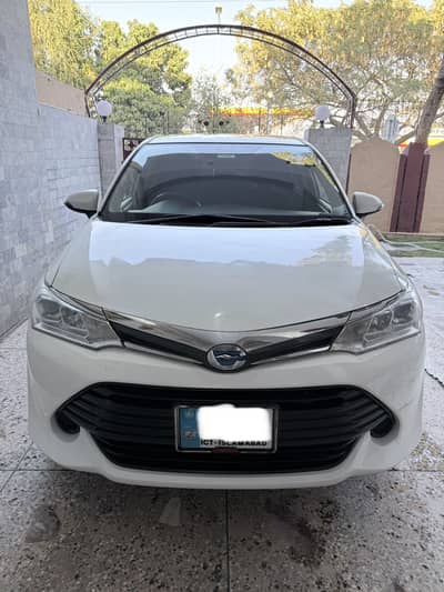 Toyota Corolla Fielder 2015 hybrid