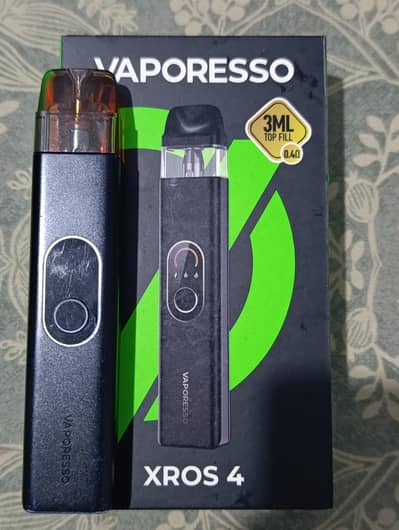Vaporesso XROS 4 Vape  – Perfect Working – With Box & Accessories
