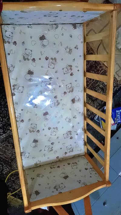 baby cot wooden