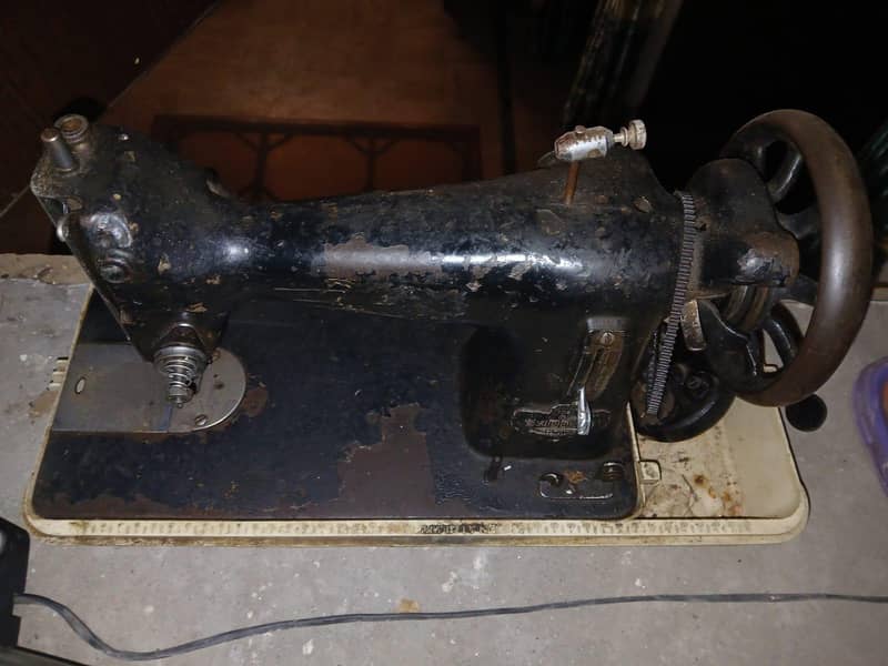 sewing machine 0