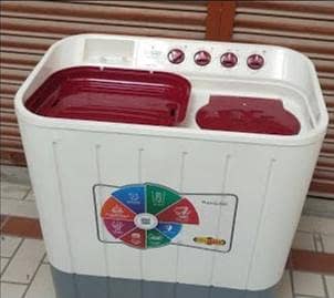 SuperAsia Semi Automatic Twin Tub Washing Machine SA-244