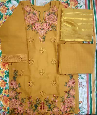 soft cotton embroidery suits 3 piece available
