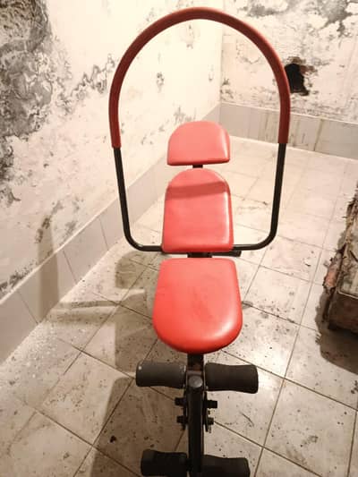 GYM EQUIPMENT AVAILABLE        AB BENCH WITH ACCESSORIES