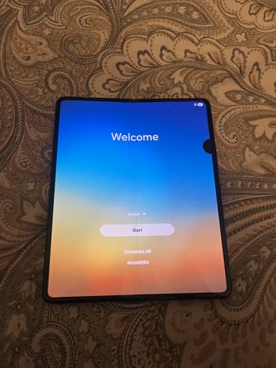 Samsung Z fold 3 256 gb ( both screen working)
