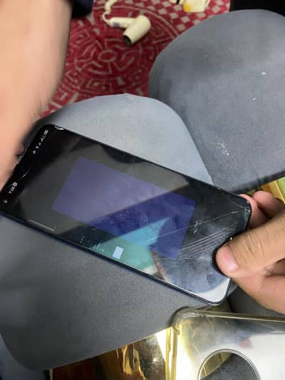 Alll ok mobile  box nhi ha