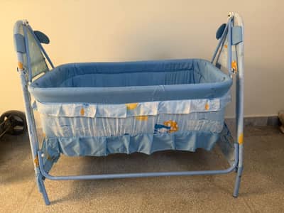 Baby swing in good condition