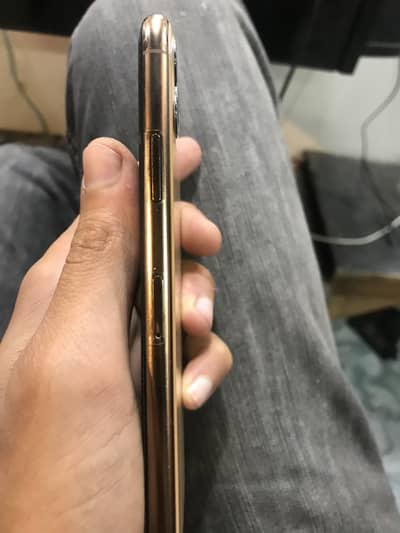 Iphone 11 pro max pta approved single sim golden colour
