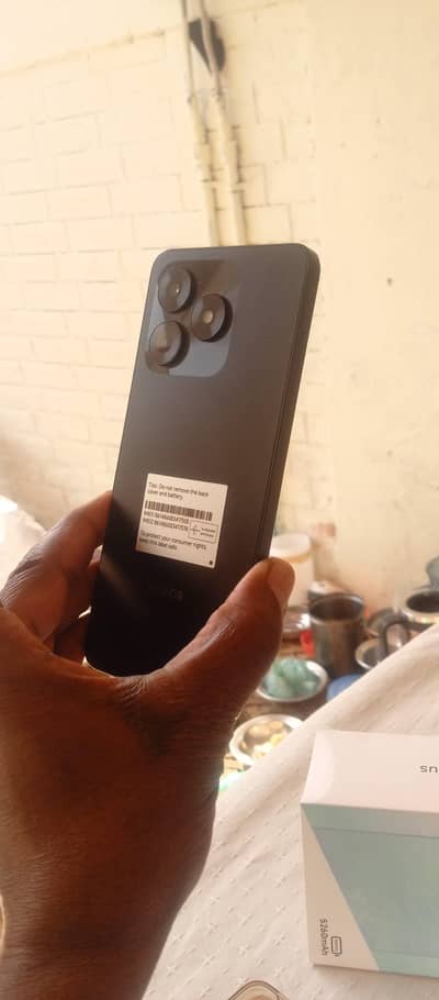 urgent sale 1 month use03007743351