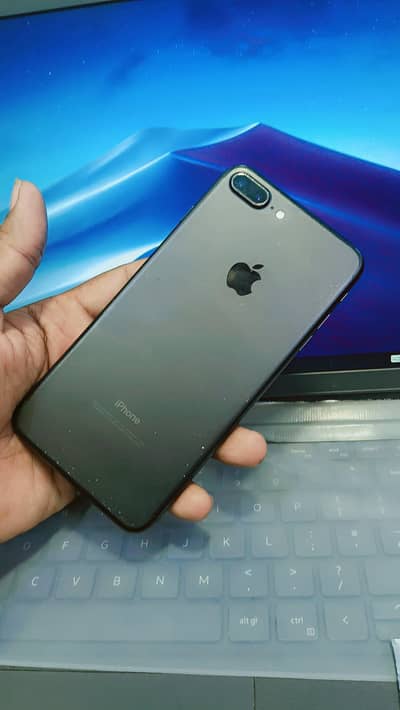 I phone 7 plus 128gb pta approved  just battery change