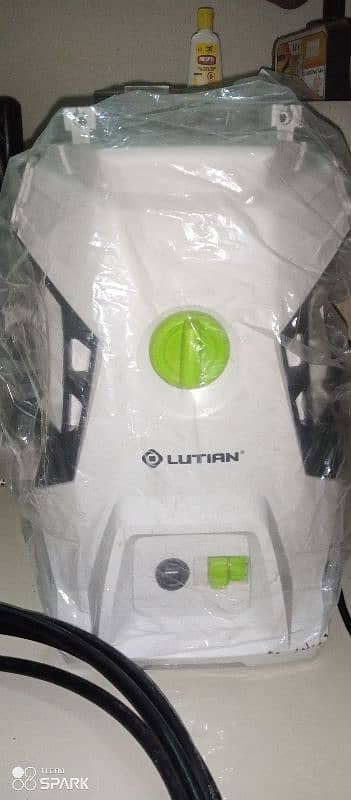 pressure washer lutian one time used 10/10 new