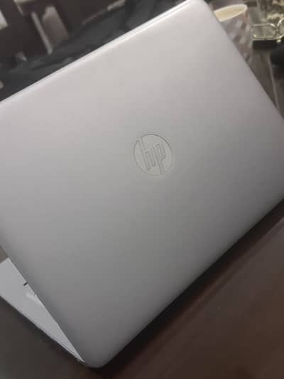 HP elitebook 840 g3 core i5 6th Gen