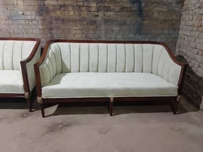5 seater sofa unique style complete solid wood