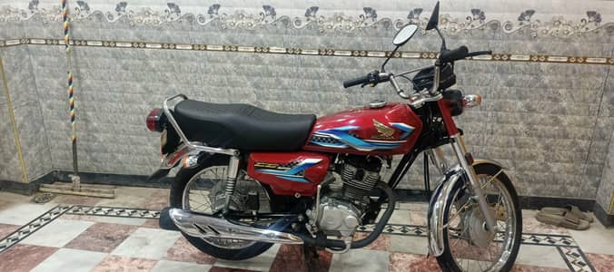 Honda 125 like new