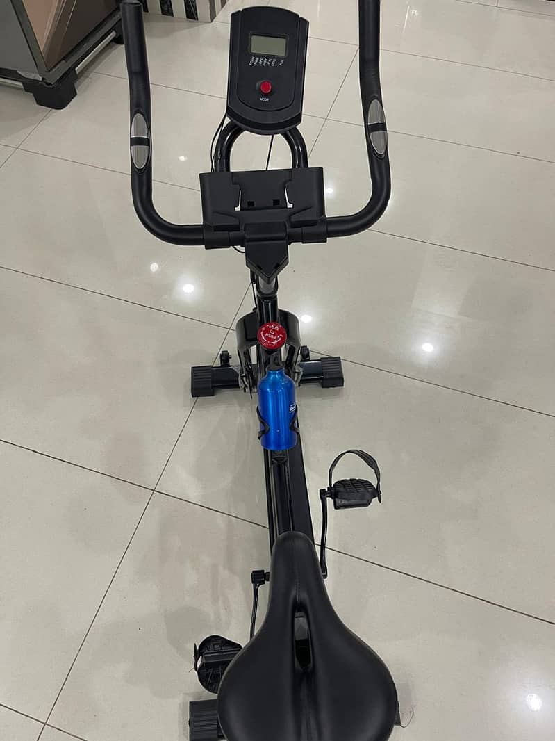 Exercise machine 10