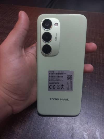 Tecno spark 40 pro plus 256/8