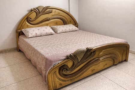 King Size Solid Wood Bed – Classic Design (Not Set)