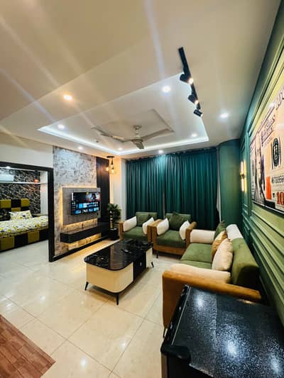 1 BED ROOM + LOUNGE FULL LUXRY FURNISHED APARTMEBT FOR RENT VERY PRIME LOCTION PHS 8 BHARIA TOWN RAWALPINDI