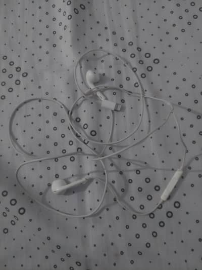 I Phone orignal Handsfree