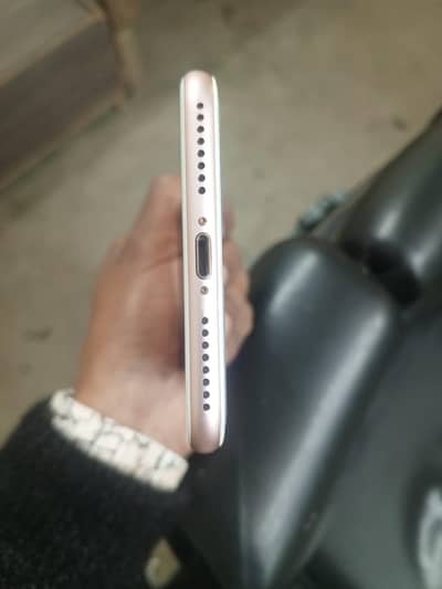 Iphone 7 plus (03177849004)