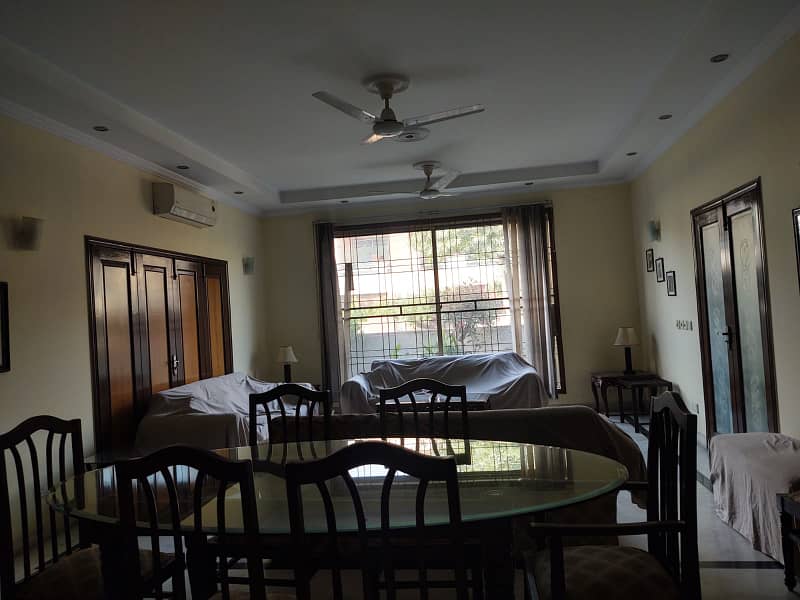 Upper portion for rent 2