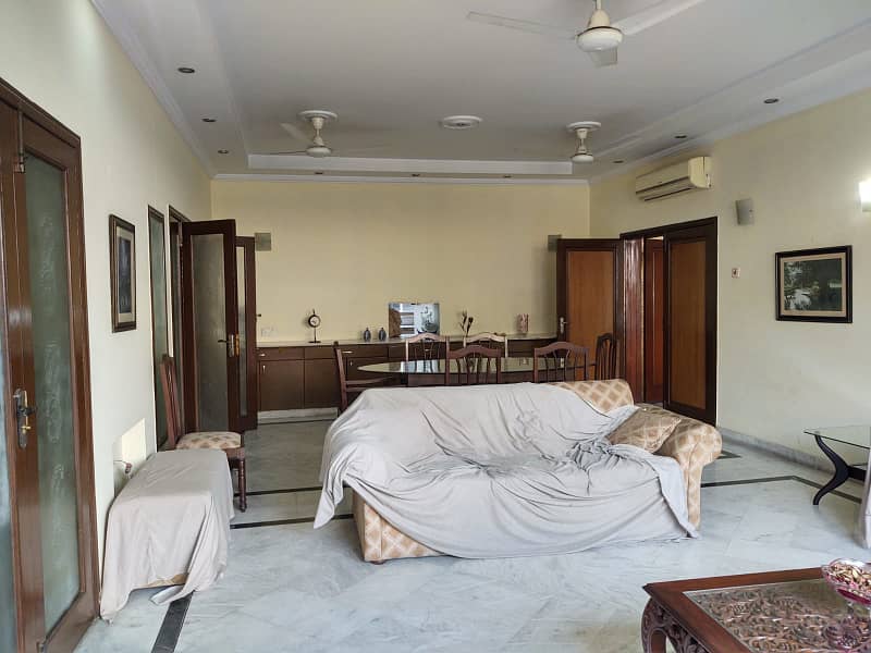 Upper portion for rent 12