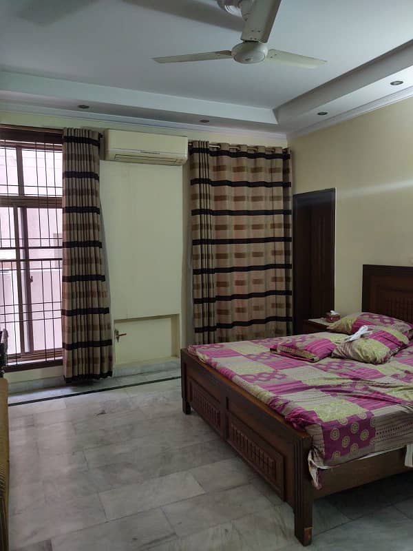 Upper portion for rent 18