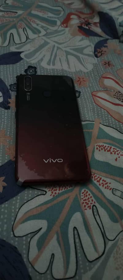 vivo y17