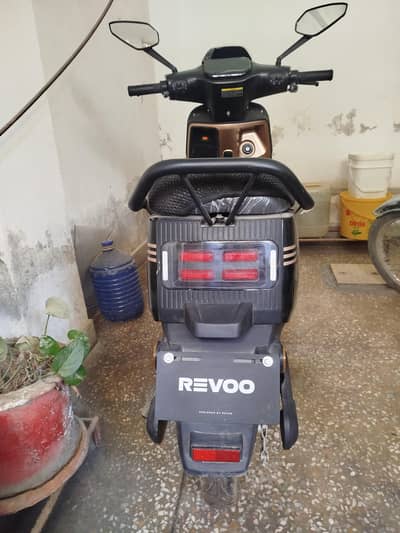 New scootey Revoo A11 for sale