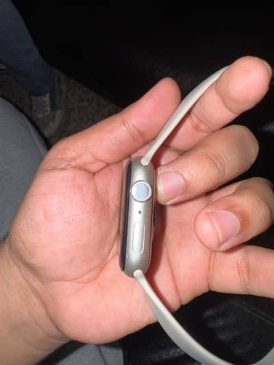 Apple watch series 8 45mm GPS Titanium