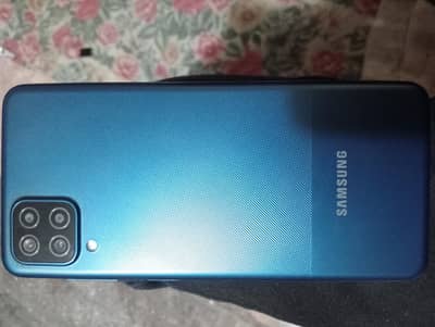 Samsung A12