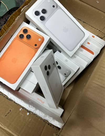 IPHONE/SAMSUNG/GOOGLE PIXEL BOXES WITH IMEI MATCHED.