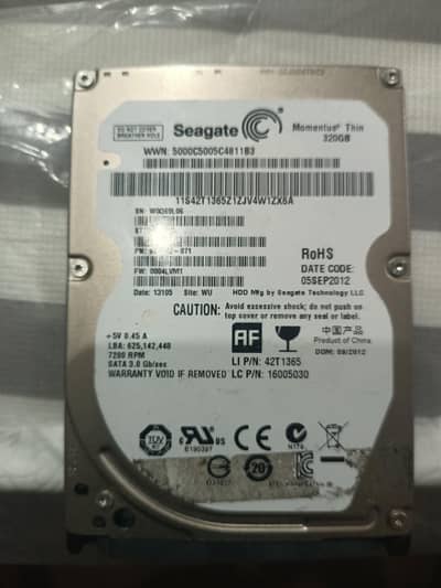 Seagate Hard Drive 320 GB j