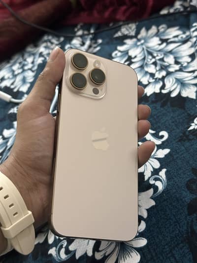 Iphone 16 pro max Desert titanium