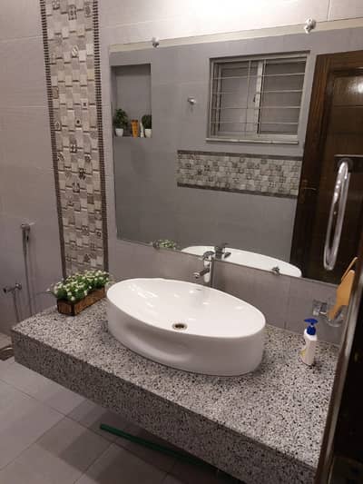 10 MARLA HOUSE FOR SALE