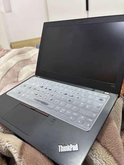 Lenovo X280