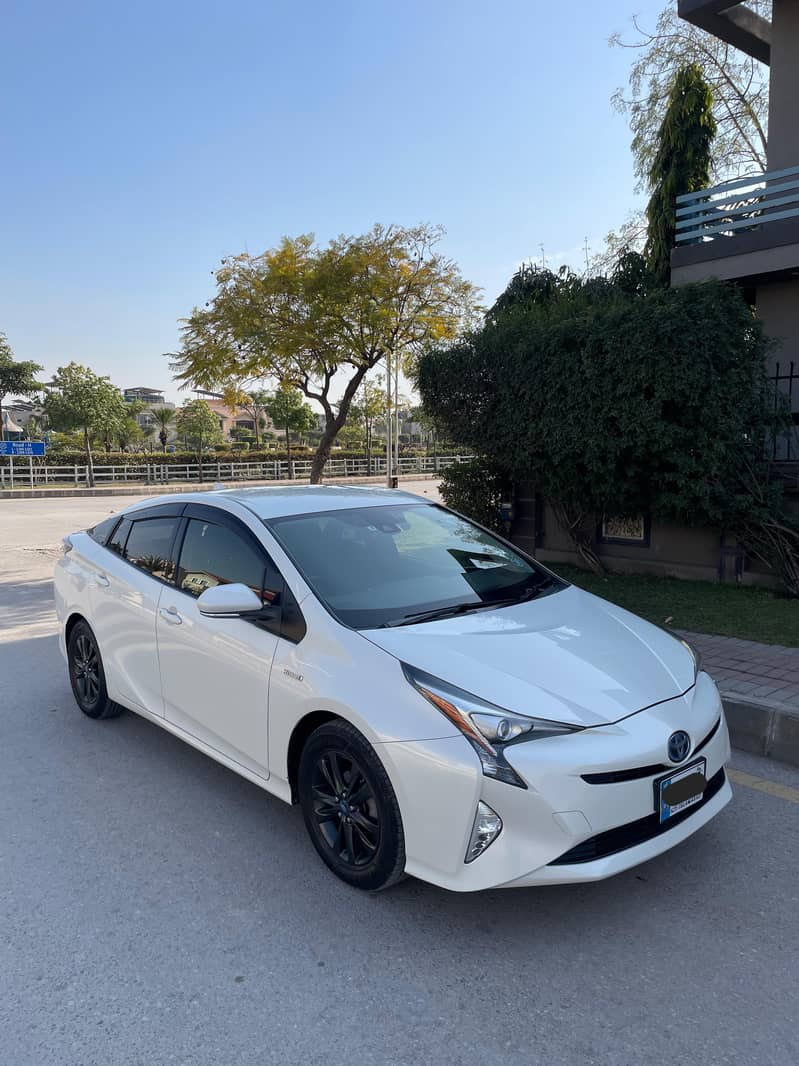 PRIUS S 2