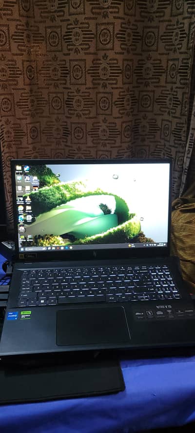 ACER NITRO 5 RTX 4050