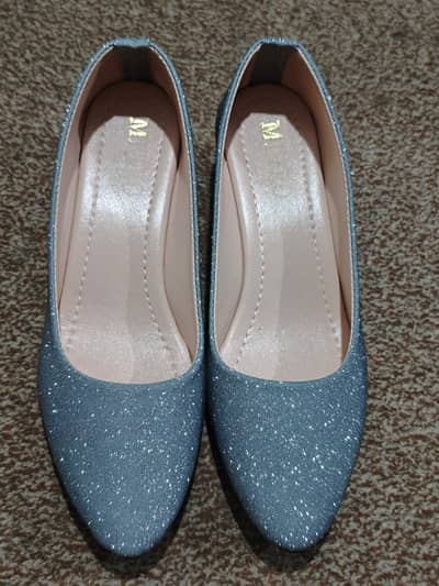 silver ladies shoes