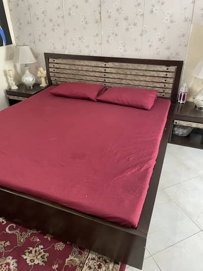 Interwood bed in best condition