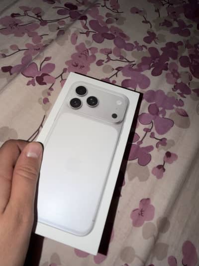 Iphone 17 pro max non pta