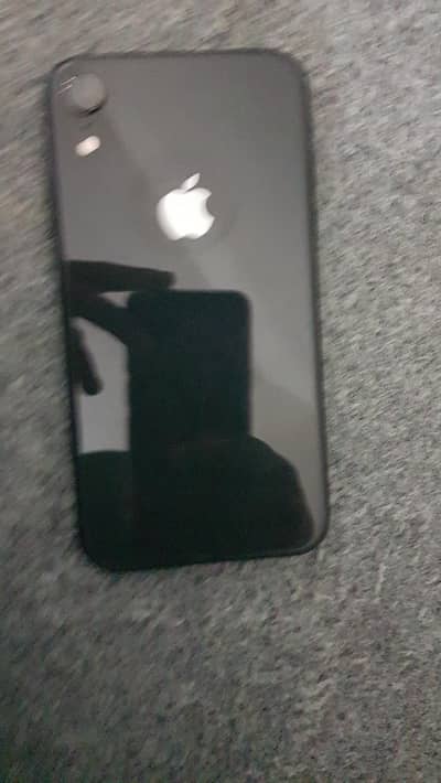 Iphone xr 92% orignal battery health Water pack 64 GB